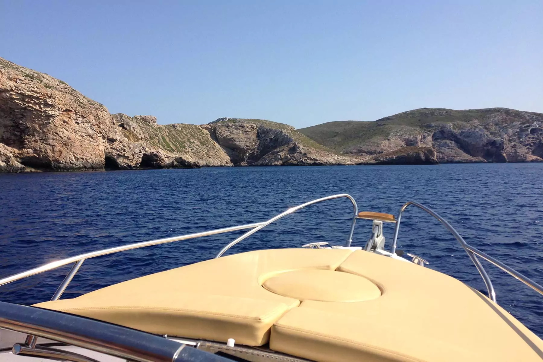 41c06d_250d1392e29e435cb427a289317adfb3~mv2 - Mallorca Global Charter