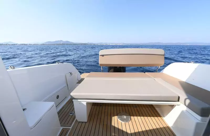 d513cf_1ece10d2de6942e5bdabeac474a2928f~mv2 - Mallorca Global Charter